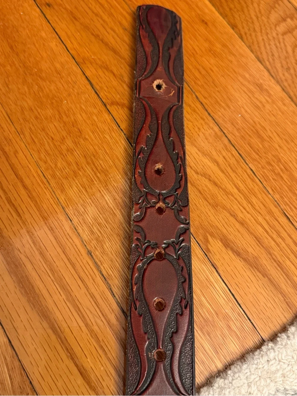 SISKIYOU made in USA Geometric Enamel Oval Belt - Burgundy, Black & Cream